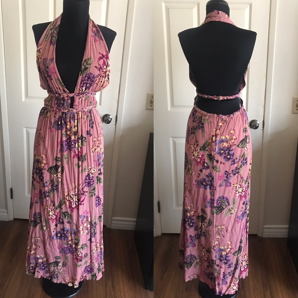 Halter floral flowy maxi dress
